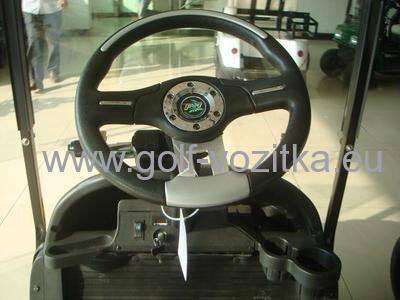 Golfové elektrické autíčko AXD3